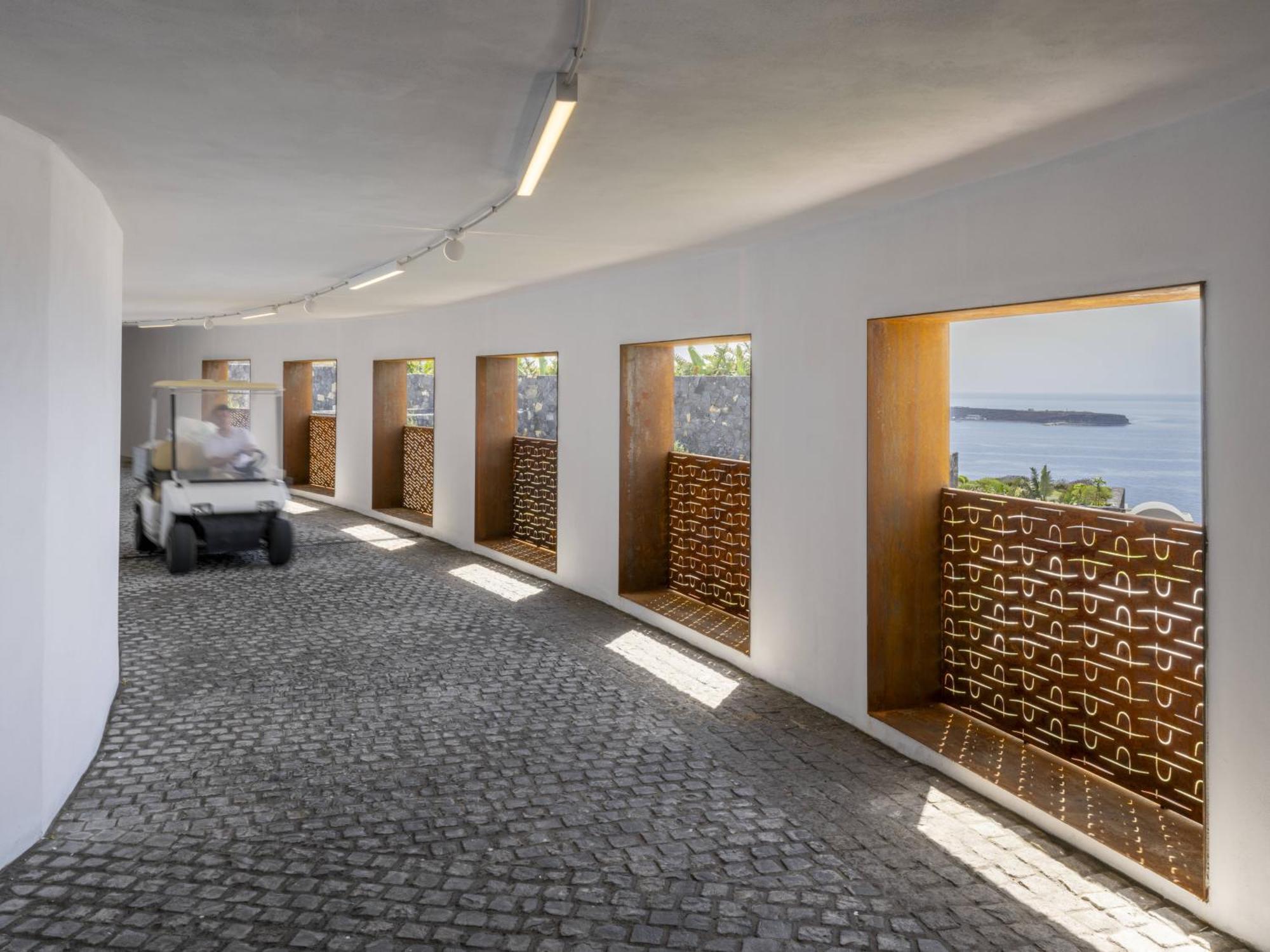 Santo Mine Oia Suites Exterior photo