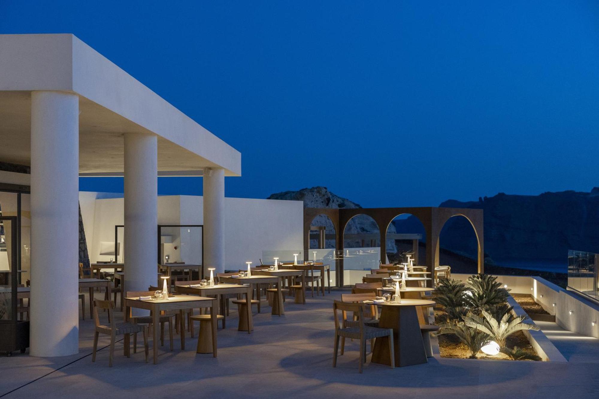 Santo Mine Oia Suites Exterior photo
